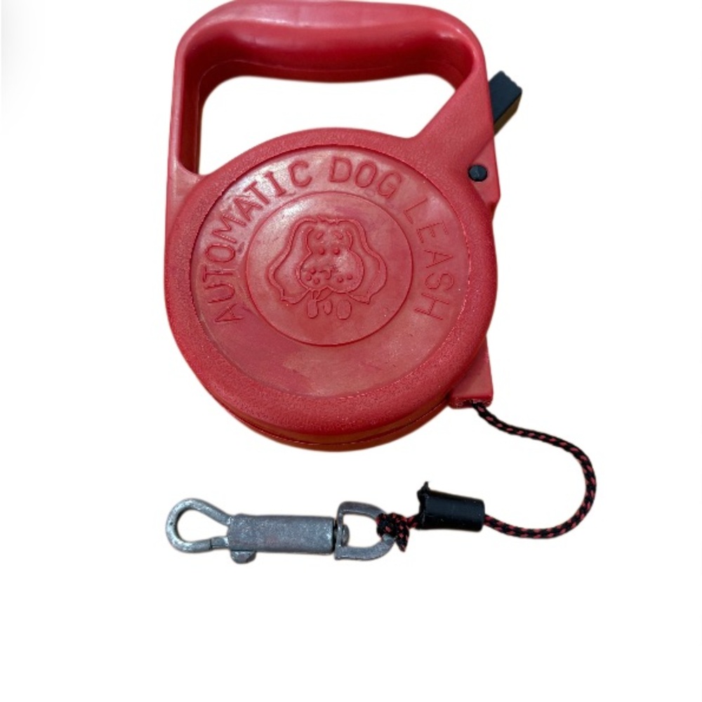 Red Automatic Dog Leash